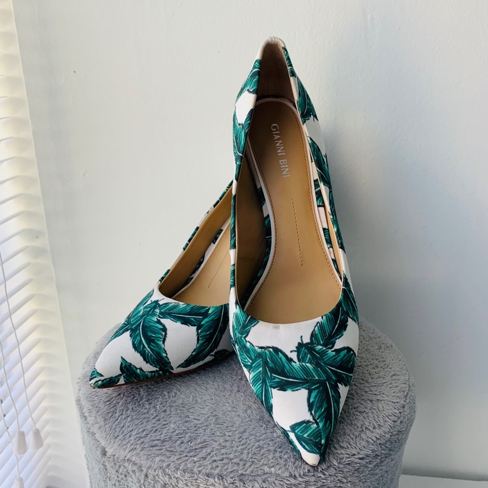 3 inch heel Pumps by GIANNI BINI
